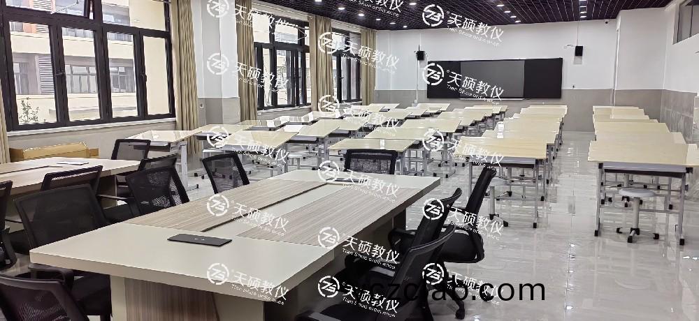 機械(xie)製圖(tu)實訓(xun)室