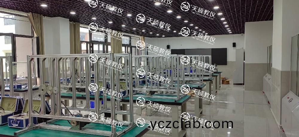 機(ji)械設計(ji)實訓室(shi)